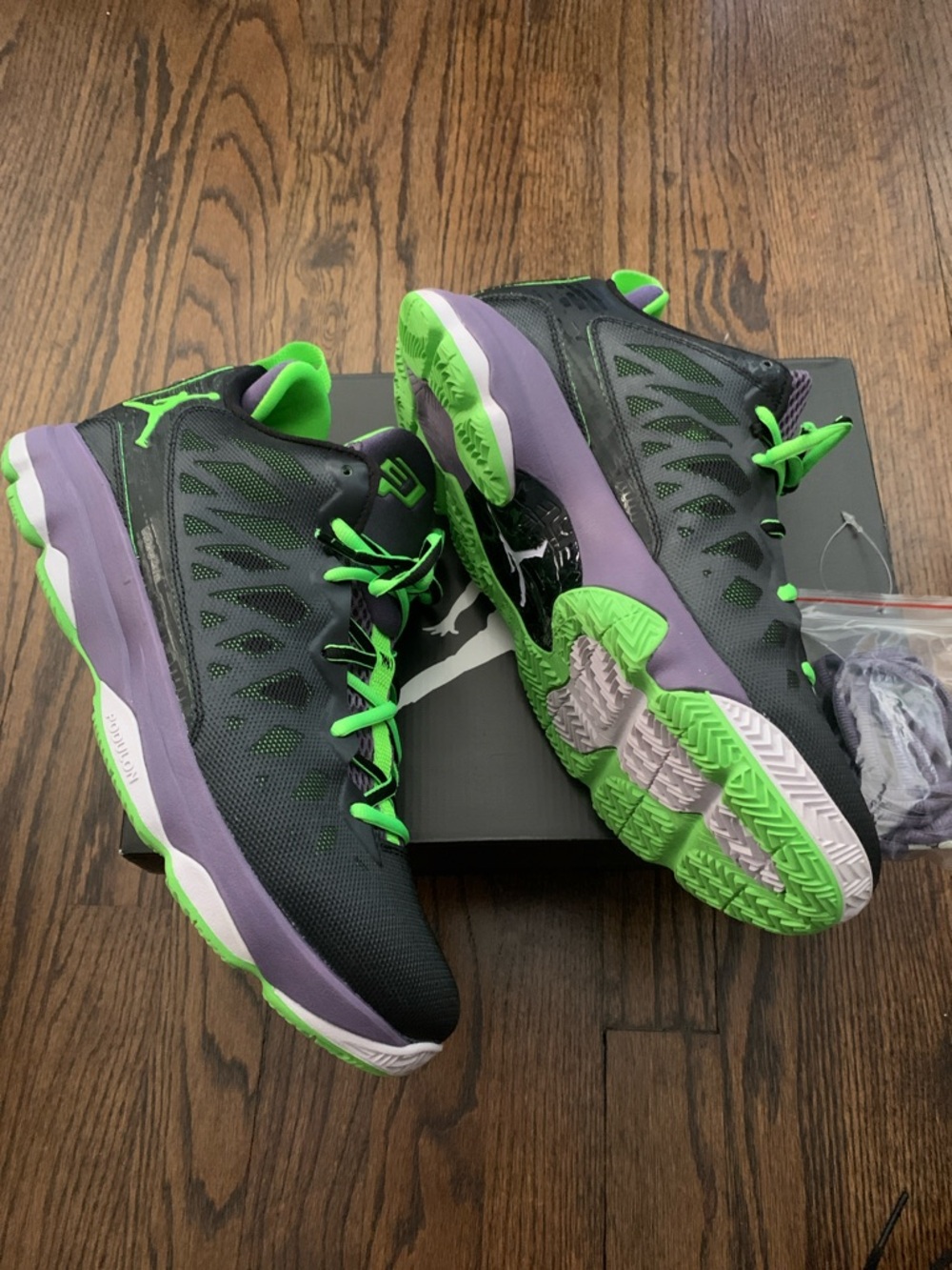Jordan CP3.VI BLKLGT men’s sneakers - Picture 3 of 6